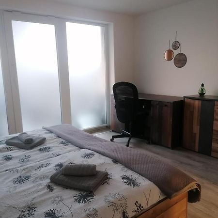 Ujkapu Sunshine Apartments Дьёр Экстерьер фото