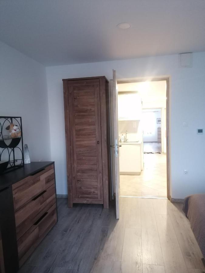Ujkapu Sunshine Apartments Дьёр Экстерьер фото