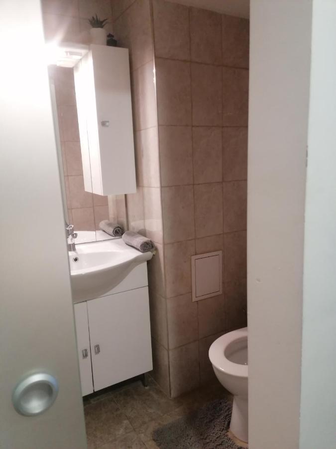Ujkapu Sunshine Apartments Дьёр Экстерьер фото